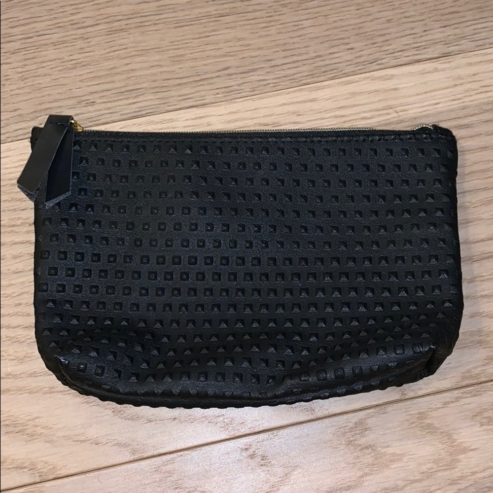 Makeup Pouch - Picture 1 of 2
